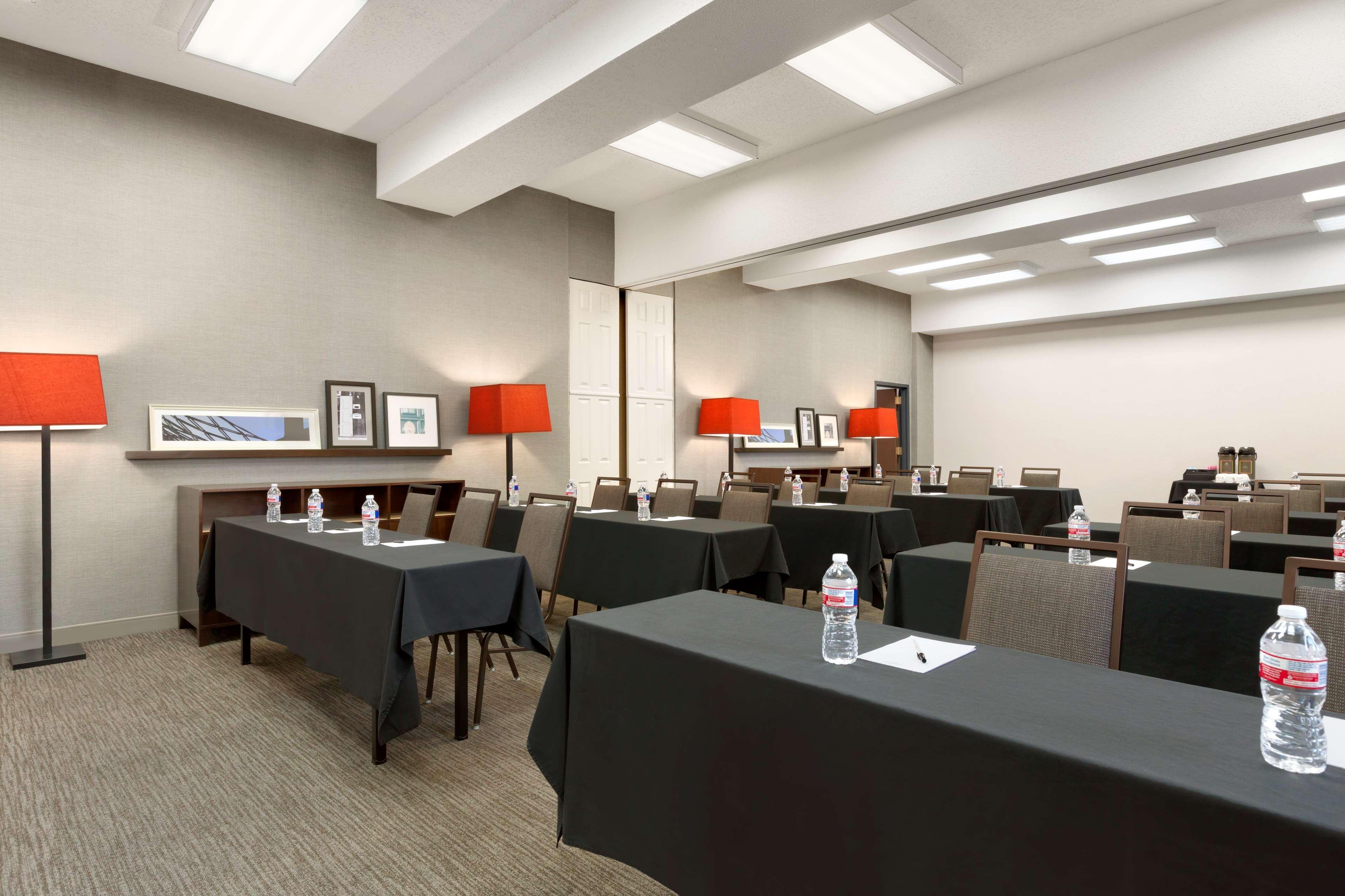 Country Inn & Suites By Radisson, Austin North Pflugerville , Tx ราวด์ร็อก ภายนอก รูปภาพ