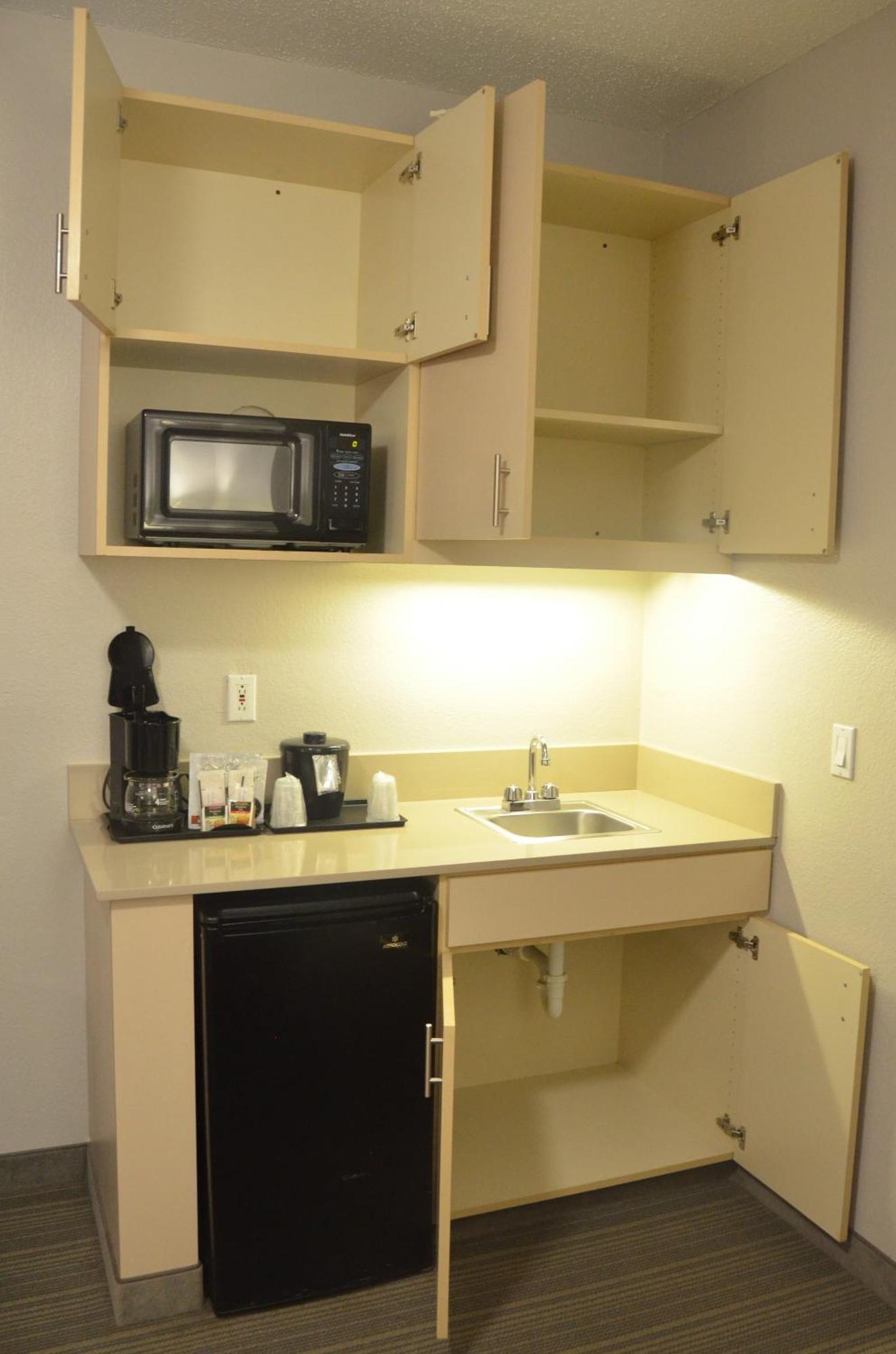 Country Inn & Suites By Radisson, Austin North Pflugerville , Tx ราวด์ร็อก ภายนอก รูปภาพ