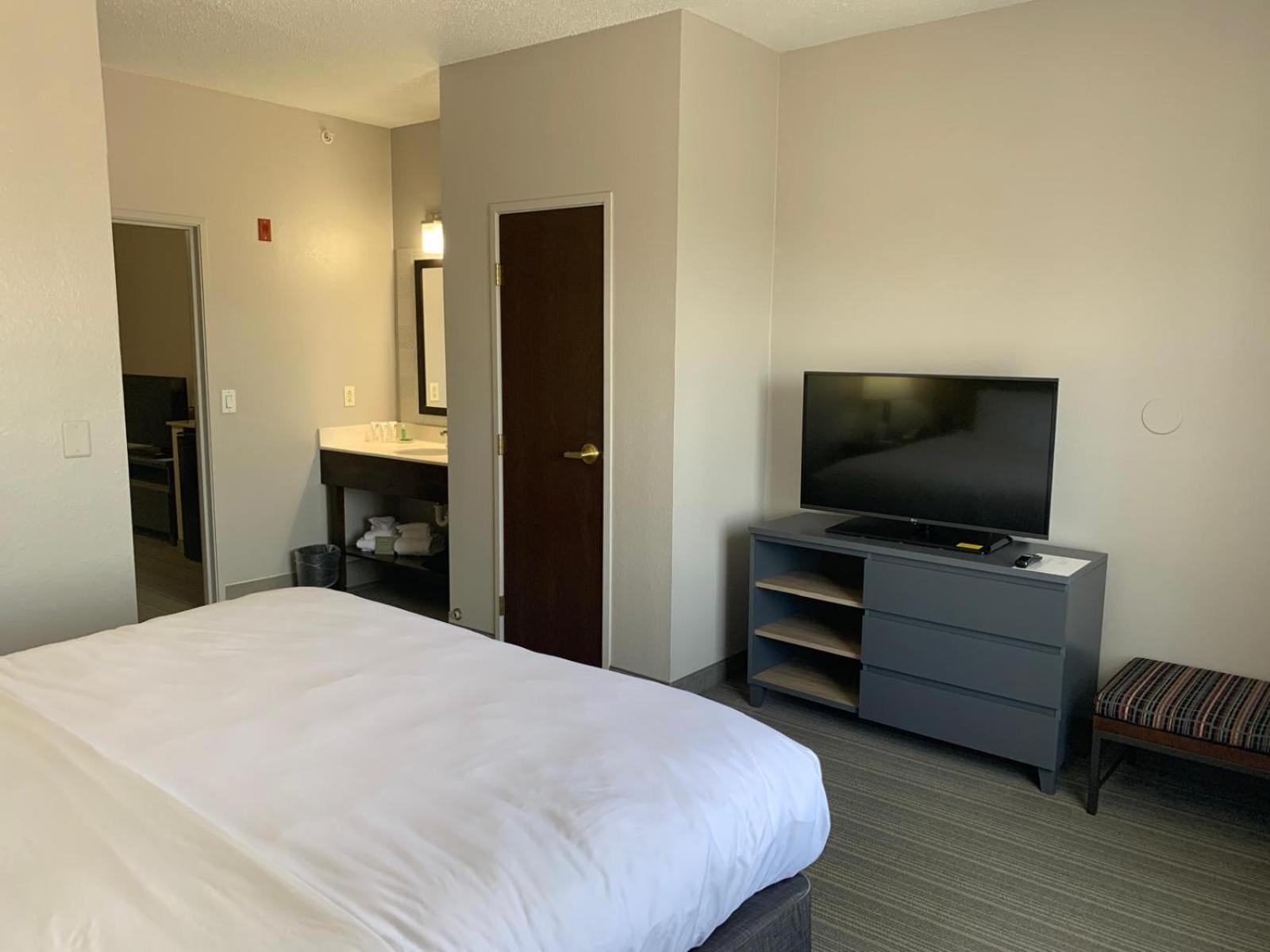 Country Inn & Suites By Radisson, Austin North Pflugerville , Tx ราวด์ร็อก ภายนอก รูปภาพ