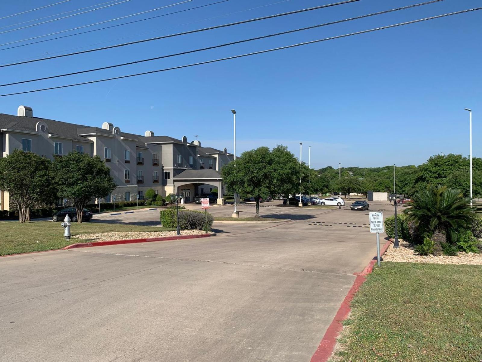 Country Inn & Suites By Radisson, Austin North Pflugerville , Tx ราวด์ร็อก ภายนอก รูปภาพ