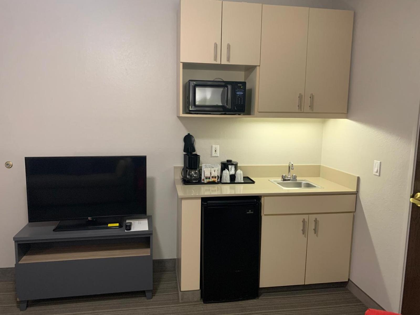 Country Inn & Suites By Radisson, Austin North Pflugerville , Tx ราวด์ร็อก ภายนอก รูปภาพ